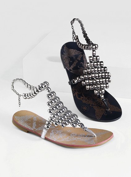 yeni trend en guzel sandalet ornekleri Yaz Aylarının Vazgeçilmez Ayakkabıları Sandaletler 17