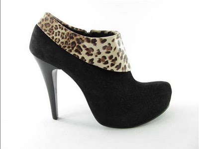 leopar desen detayli siyah suet topuklu ayakkabi modelleri Siyah Süet Yüksek Platform Topuklu Ayakkabılar 9