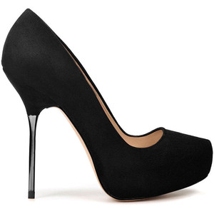 sade siyah suet ayakkabi ornekleri Rengarenk Topuklu Ayakkabı Trendleri 15