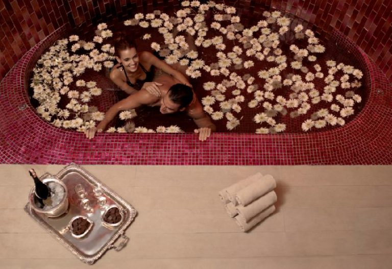 Sevgilinizle Farklı Anlar Yaşayın!