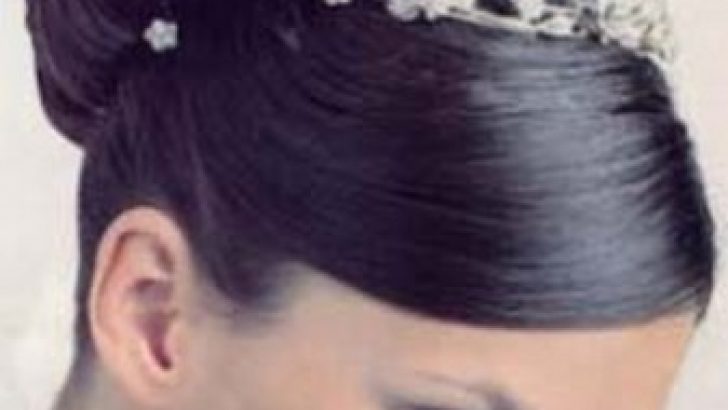 Kabarık Dağınık Topuz Modelleri